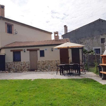 La Portada De Abajo Villa Gallegos Екстериор снимка