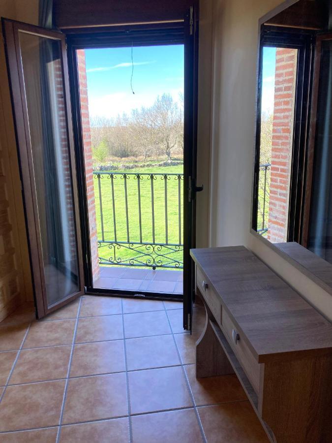 La Portada De Abajo Villa Gallegos Екстериор снимка